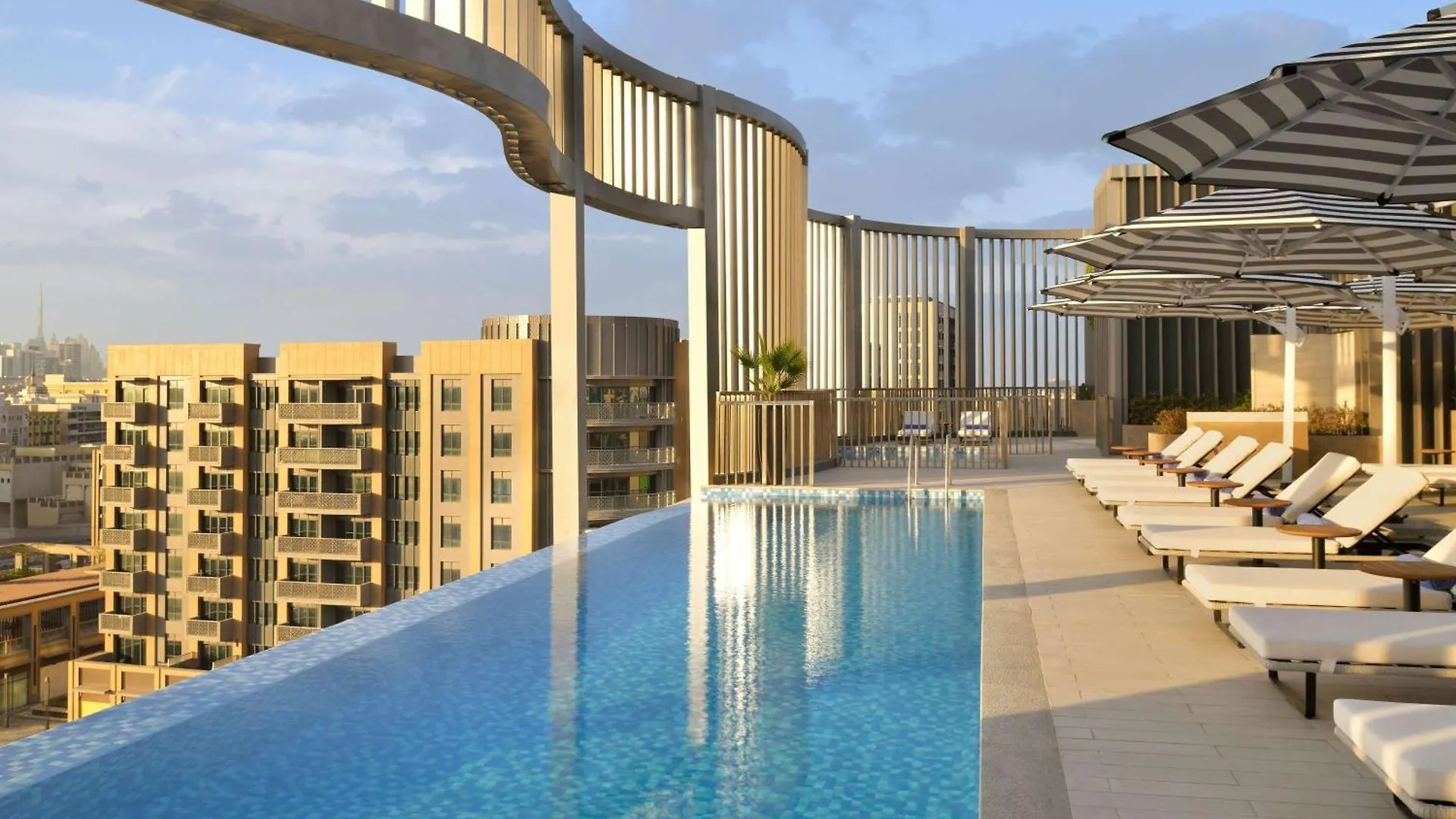 Mercure Dubai Deira 3*,  الإمارات العربية المتحدة