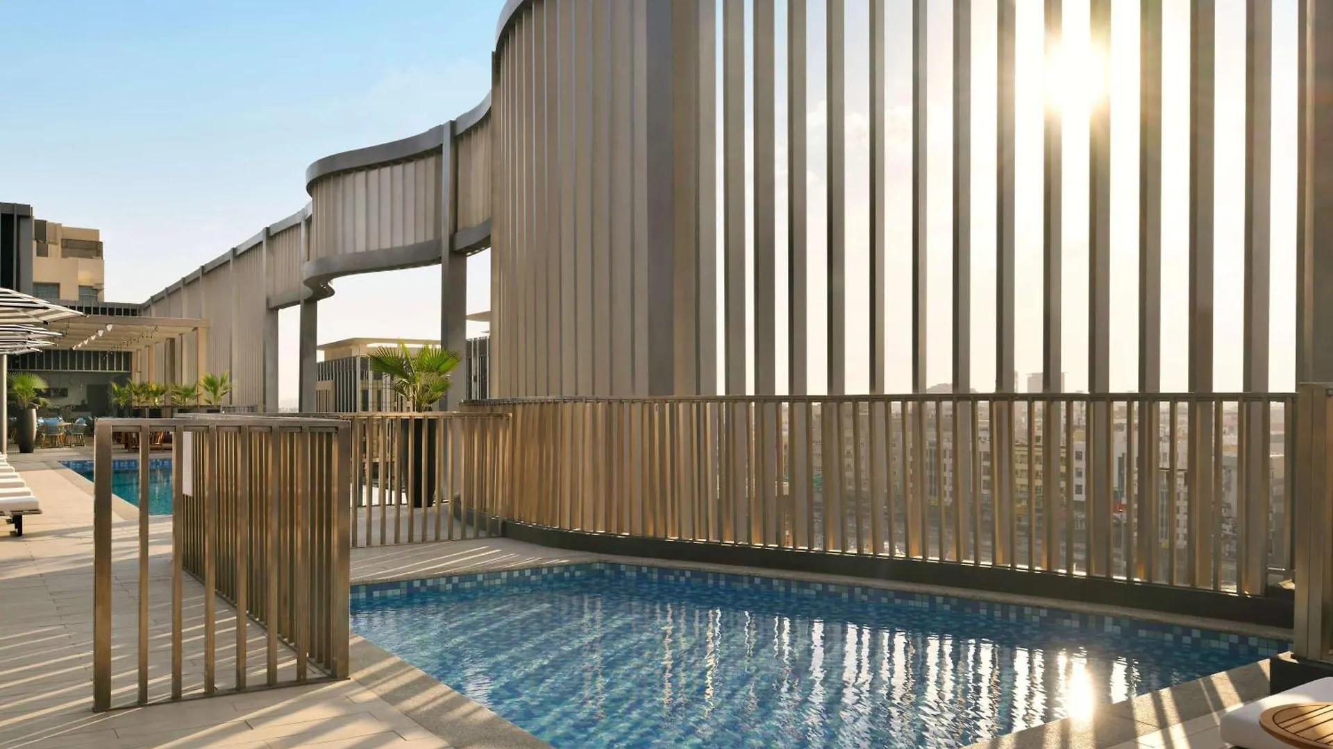 Mercure Dubai Deira 3*,  Emirados Árabes Unidos
