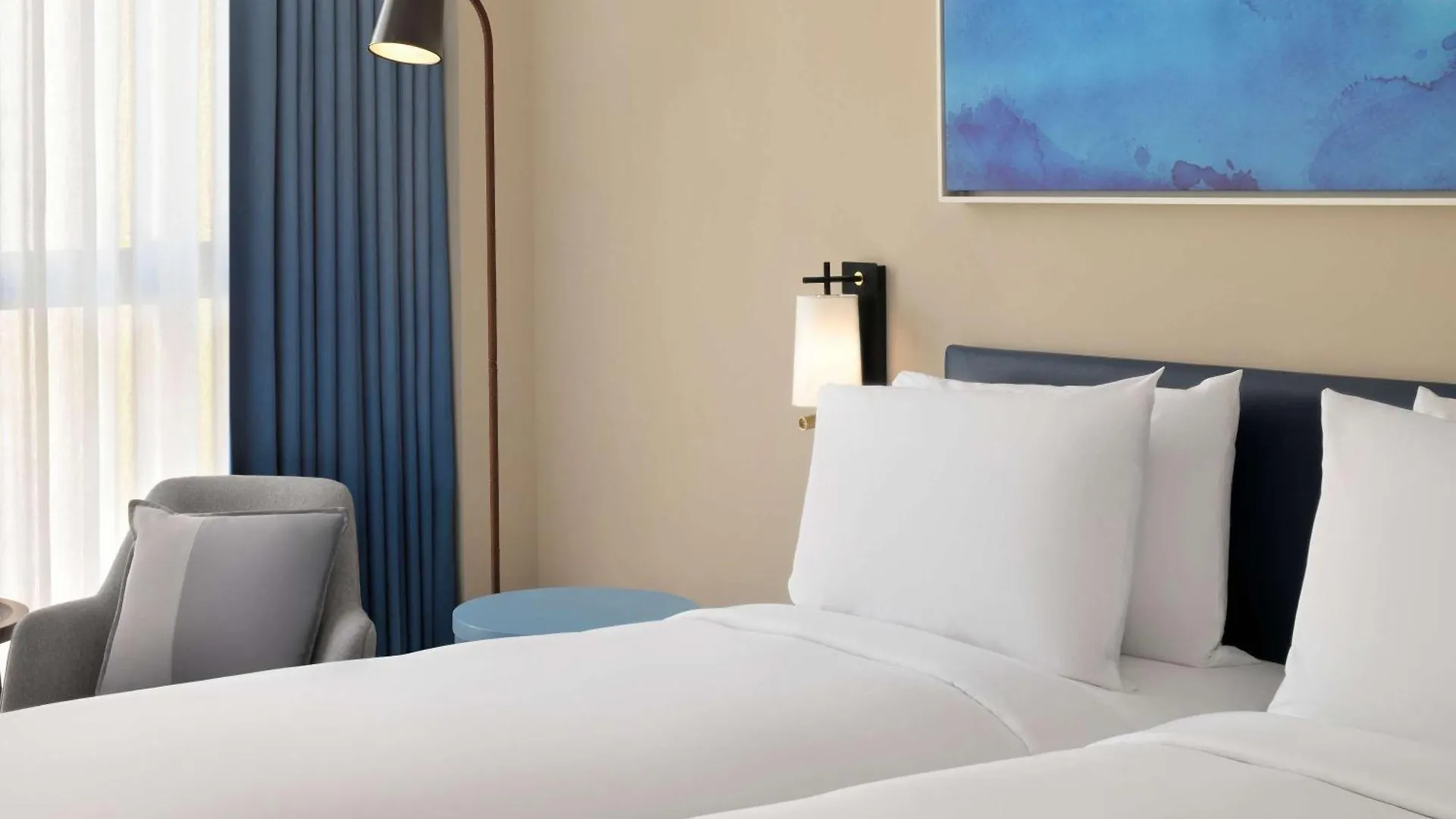 Mercure Dubai Deira Hotel